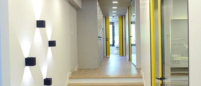 user-clinic-corridor
